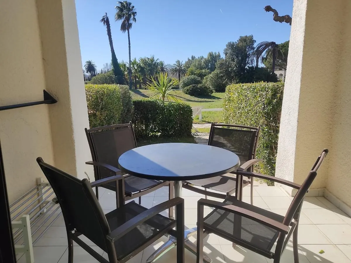 Apartament Escapade Ensoleillee Aux Parcs De Grimaud